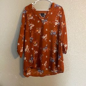 Cropped sleeve blouse